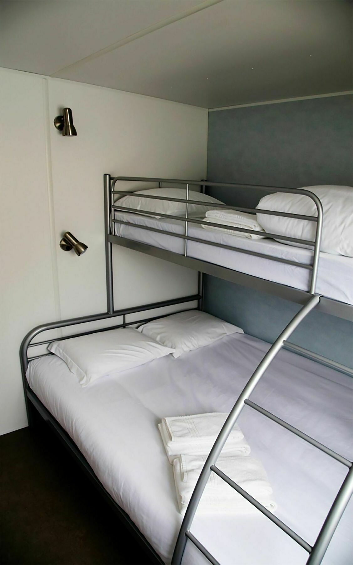Orbitur Canidelo Bungalows - Caravan Park Вила-Нова-ди-Гая Экстерьер фото